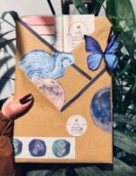 تغليف ذات طابع أزرق